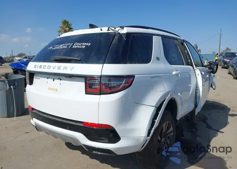 2024 Land Rover Discovery Sport Core S z USA, uszkodzony, nr VIN SALCJ2FX8RH343270